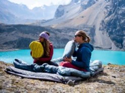 Thermarest Airhead Regular Kissen (yellow-mountains) -Deuter Verkaufs-Shop Thermarest Airhead Regular Kissen yellow mountains D 13183 Bild 5