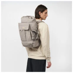 Pinqponq Blok Construct 30 - Daypack -Deuter Verkaufs-Shop pinqponq blok construct 30 daypack detail 10